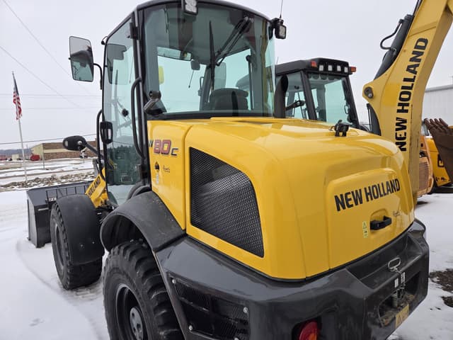 Image of New Holland W80C LR equipment image 2