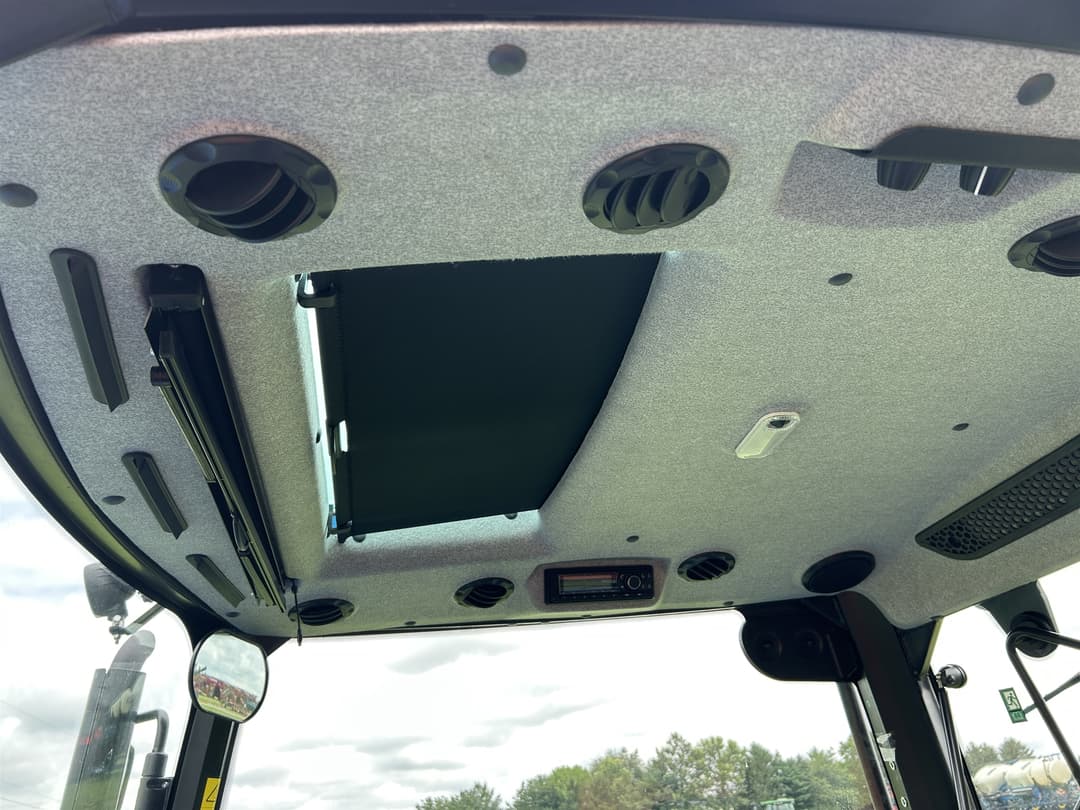 Image of New Holland Workmaster 75 Primary image