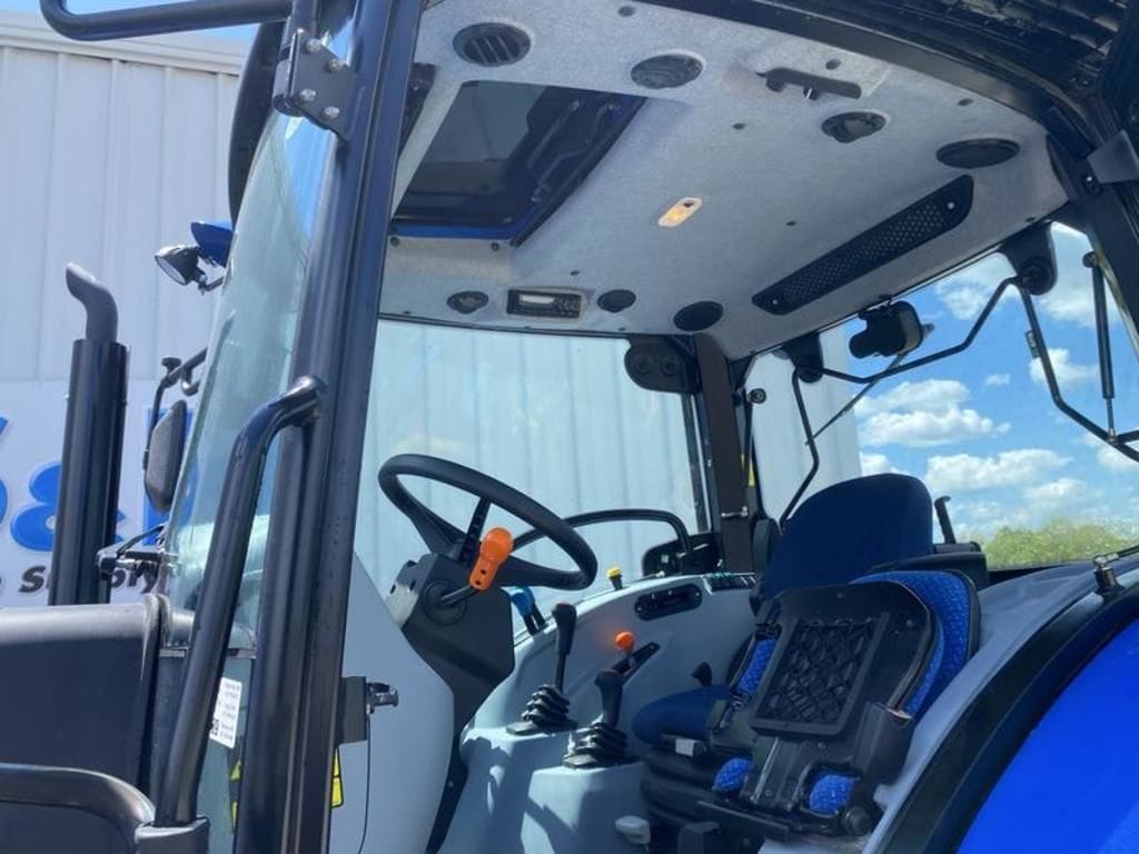 2024 New Holland Workmaster 105 Equipment Image0