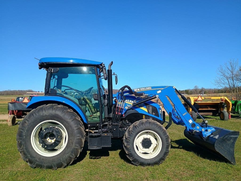 Image of New Holland Workmaster 105 Image 1