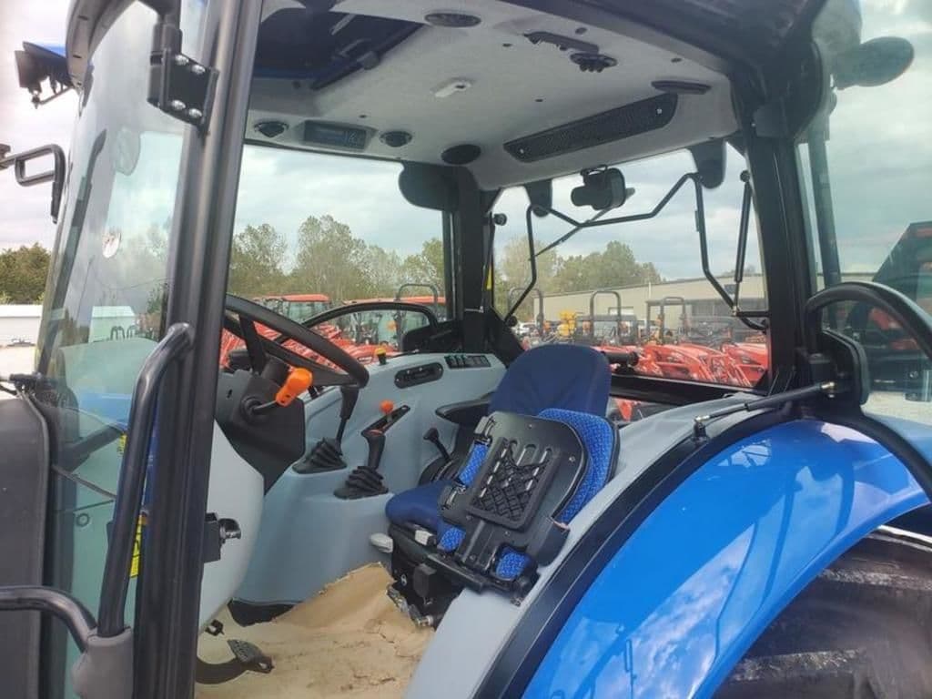 Image of New Holland Workmaster 120 Image 0