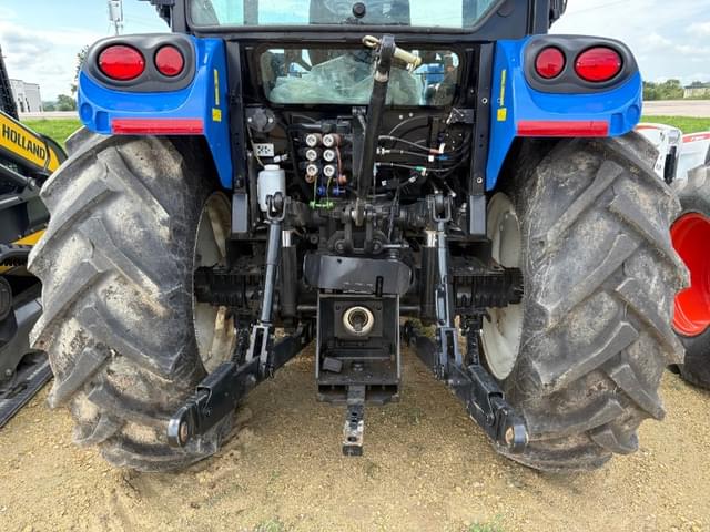 Image of New Holland Workmaster 120 equipment image 3