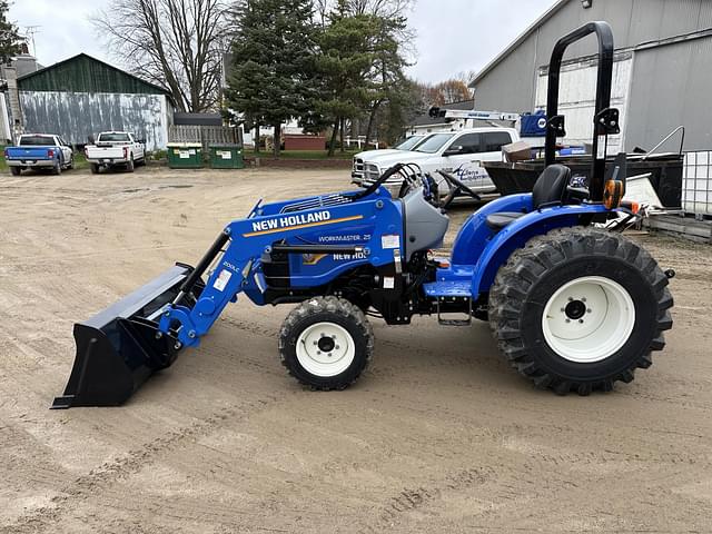 Image of New Holland Workmaster 25 equipment image 1