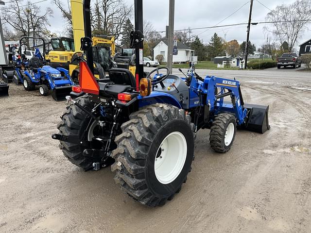 Image of New Holland Workmaster 25 equipment image 4