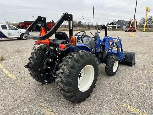 Image of New Holland Workmaster 25 equipment image 4