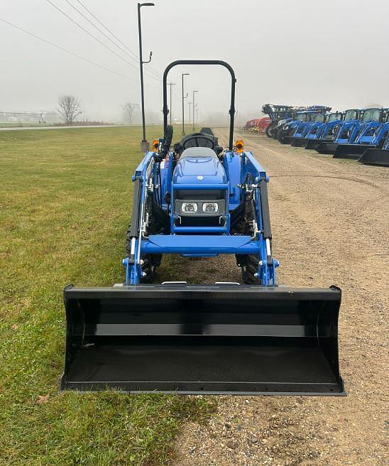 Image of New Holland Workmaster 25 equipment image 4