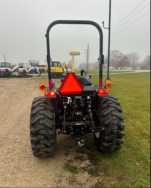 Image of New Holland Workmaster 25 equipment image 2