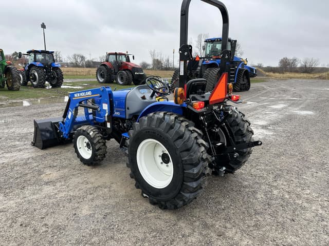 Image of New Holland Workmaster 25 equipment image 2