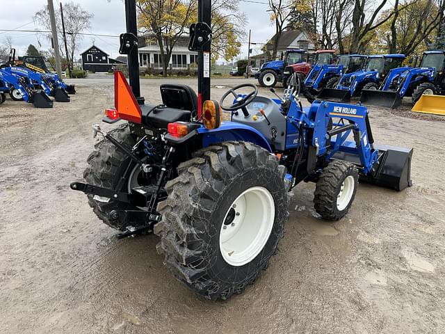 Image of New Holland Workmaster 25 equipment image 3