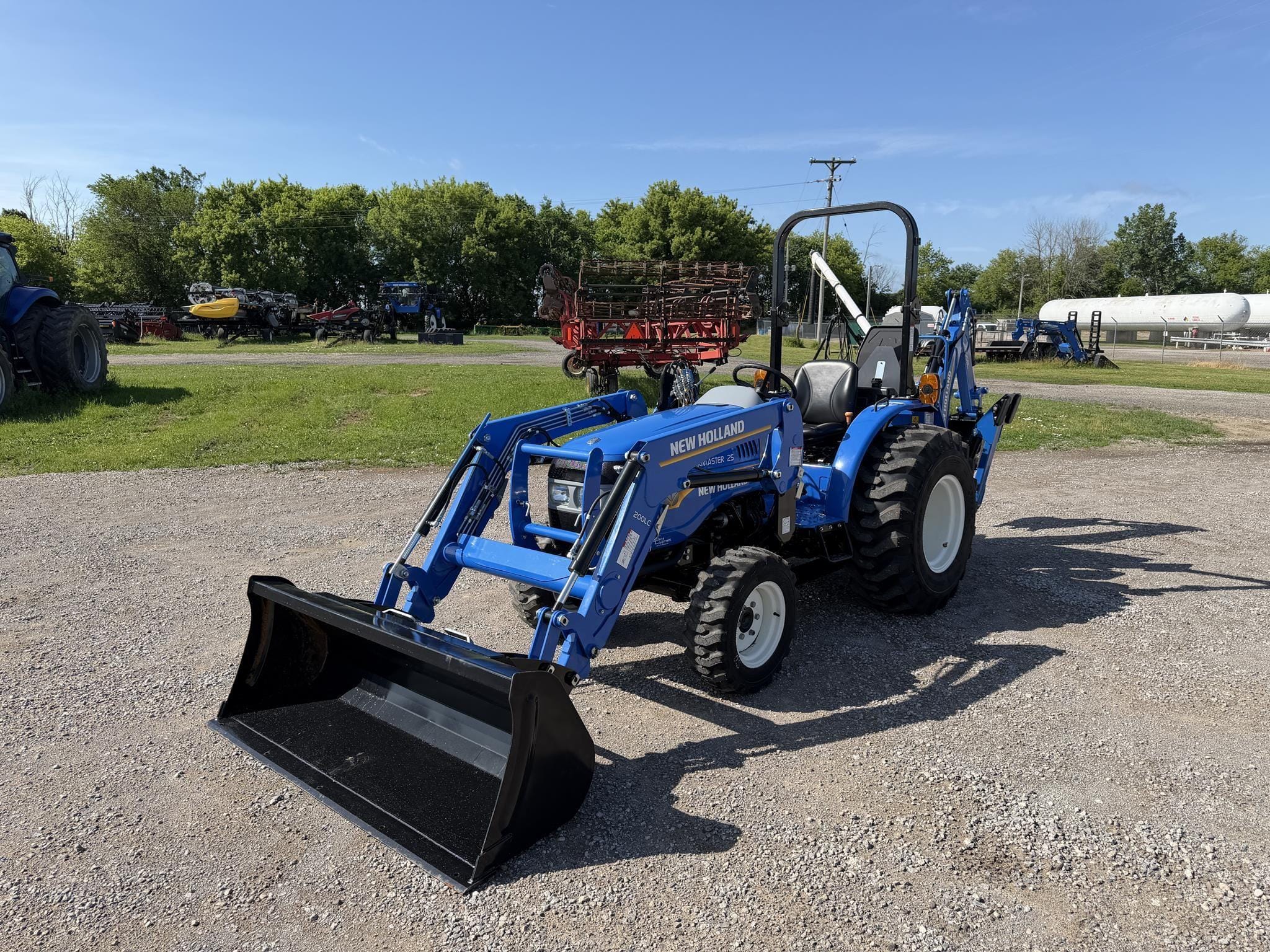 2024 New Holland Workmaster 25 Equipment Image0