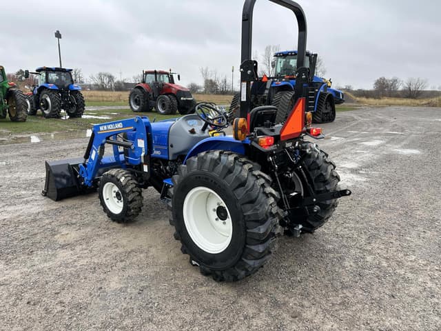 Image of New Holland Workmaster 25 equipment image 2