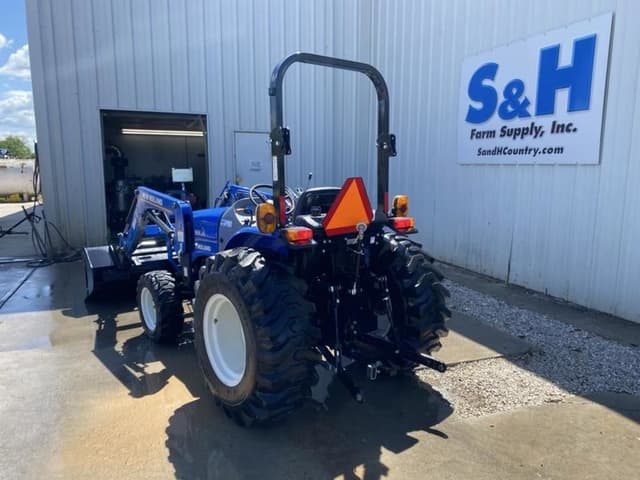 Image of New Holland Workmaster 25 equipment image 4