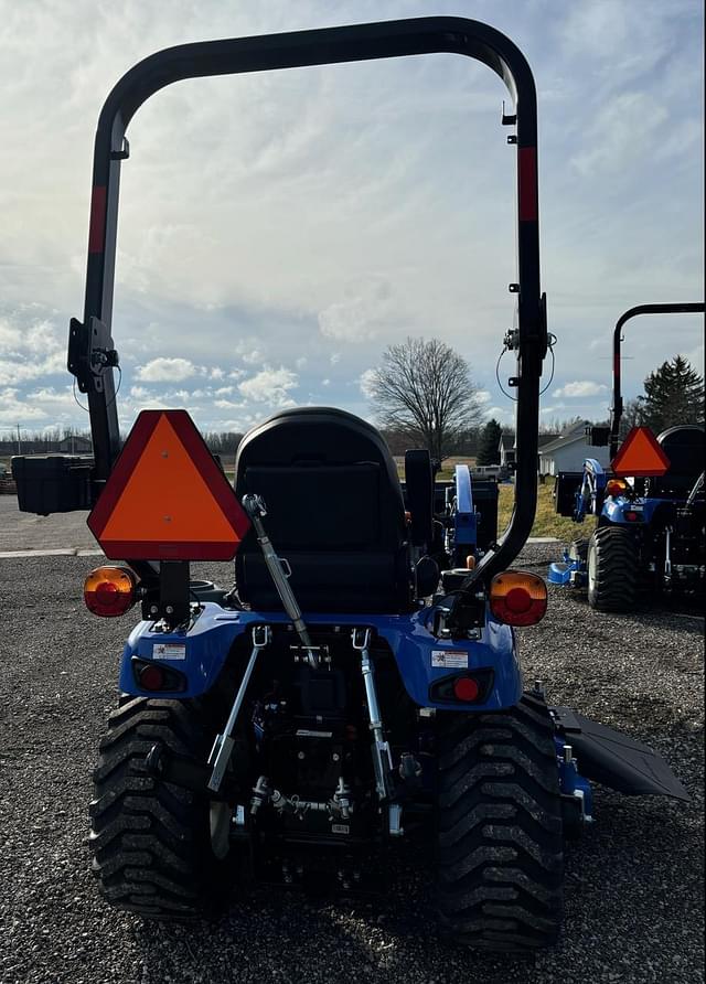 Image of New Holland Workmaster 25S equipment image 2