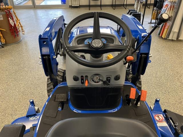 Image of New Holland Workmaster 25S equipment image 4