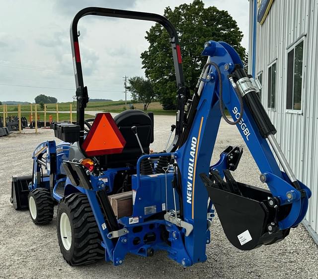 Image of New Holland Workmaster 25S equipment image 3
