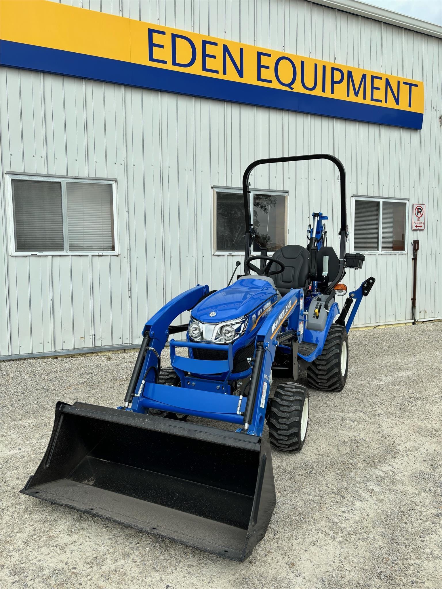 2024 New Holland Workmaster 25S Equipment Image0