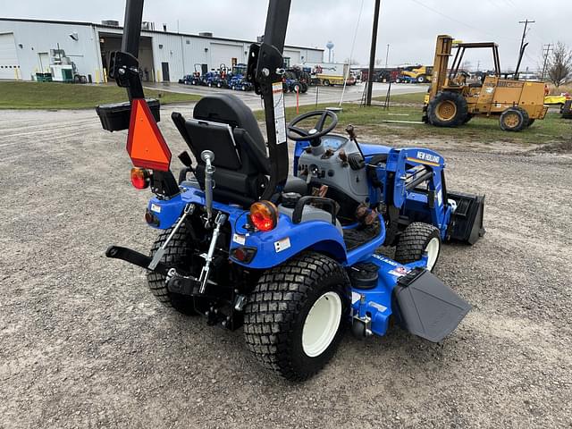 Image of New Holland Workmaster 25S equipment image 4