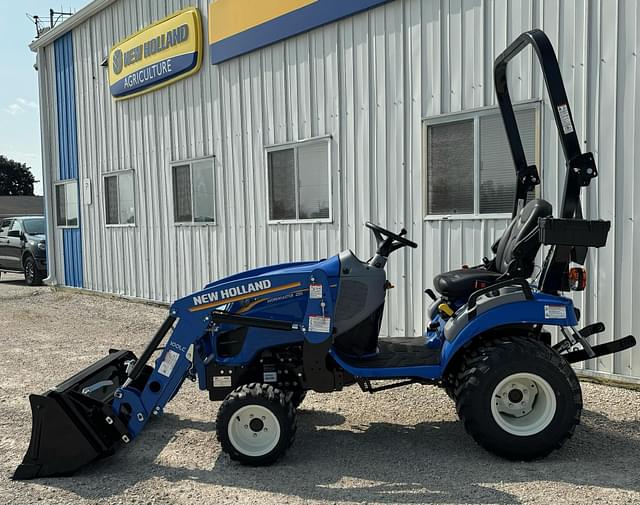 Image of New Holland Workmaster 25S equipment image 2