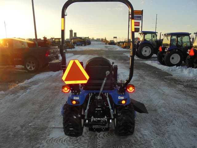 Image of New Holland Workmaster 25S equipment image 4