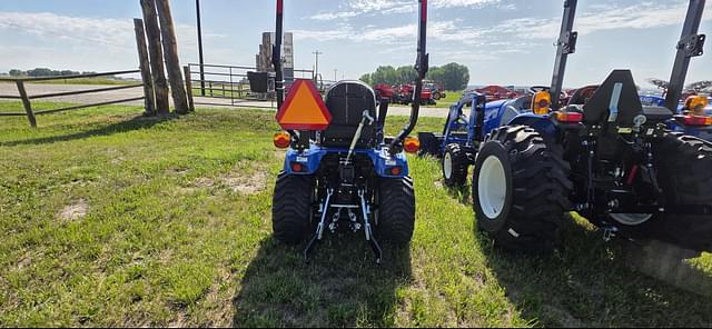 Image of New Holland Workmaster 25S equipment image 3