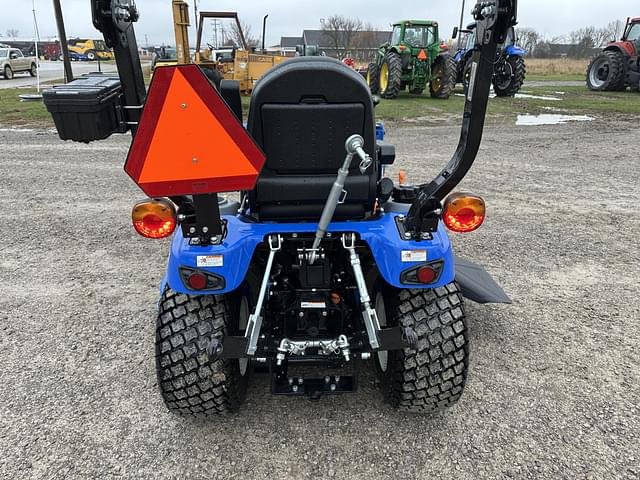 Image of New Holland Workmaster 25S equipment image 3