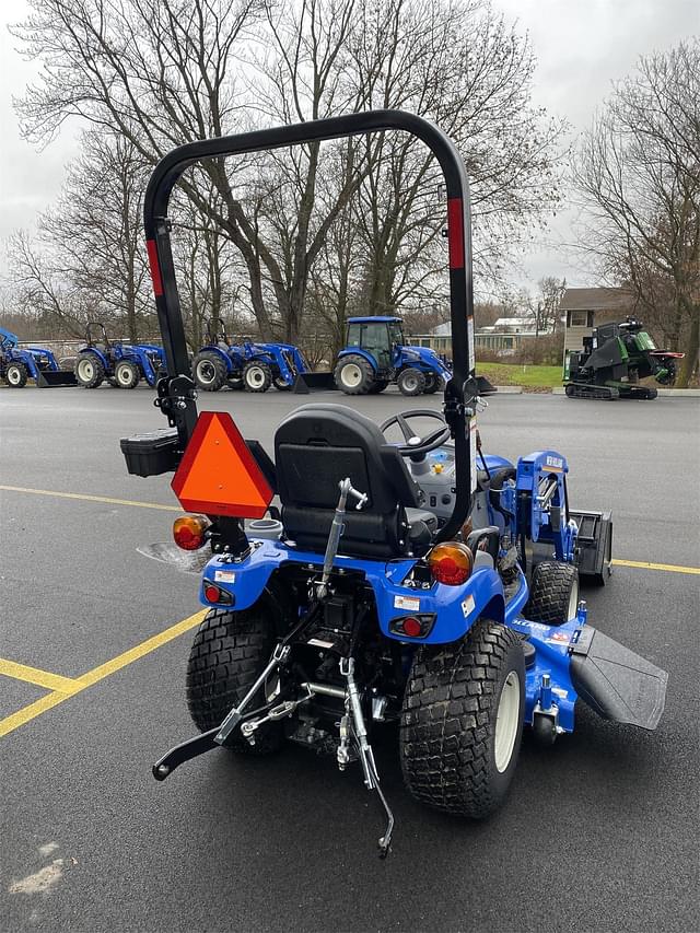 Image of New Holland Workmaster 25S equipment image 2