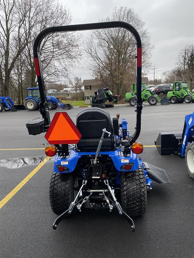 Image of New Holland Workmaster 25S equipment image 4