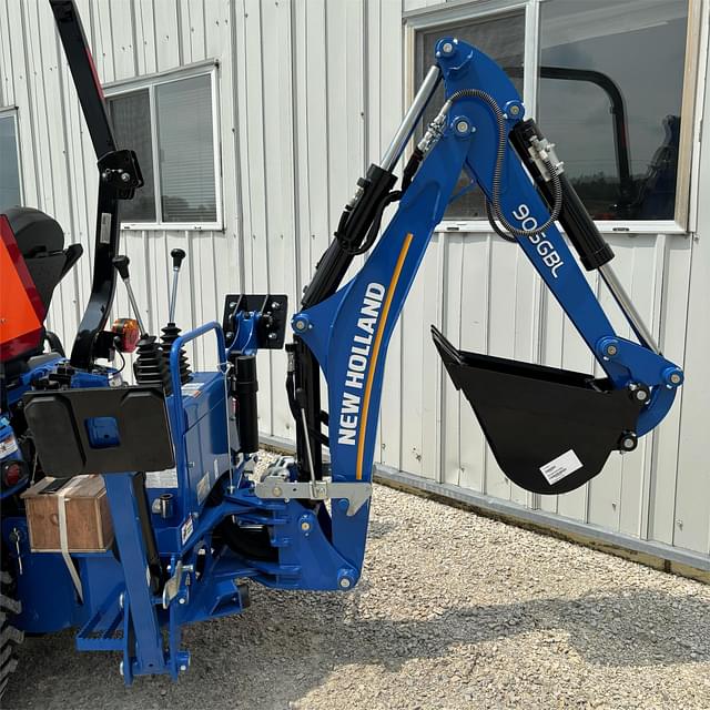 Image of New Holland Workmaster 25S equipment image 2