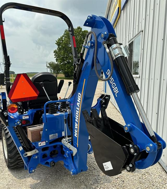 Image of New Holland Workmaster 25S equipment image 4