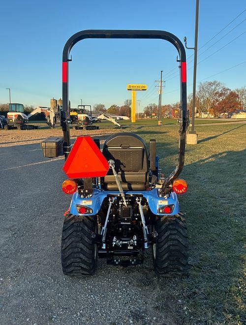 Image of New Holland Workmaster 25S equipment image 2