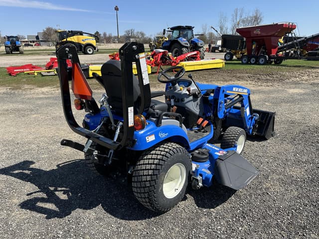 Image of New Holland Workmaster 25S equipment image 4