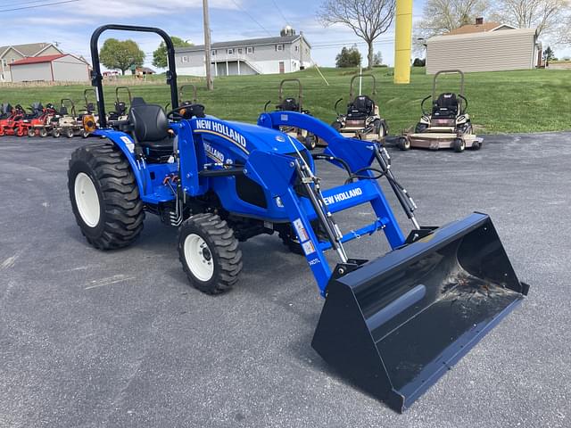 Image of New Holland Workmaster 35 equipment image 2