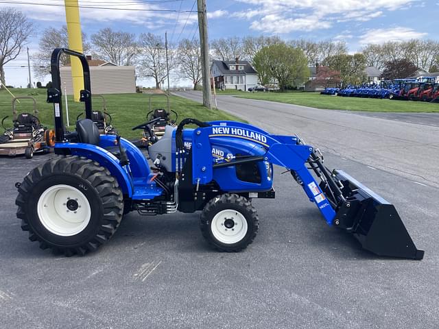 Image of New Holland Workmaster 35 equipment image 3