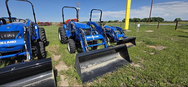 Image of New Holland Workmaster 35 equipment image 1