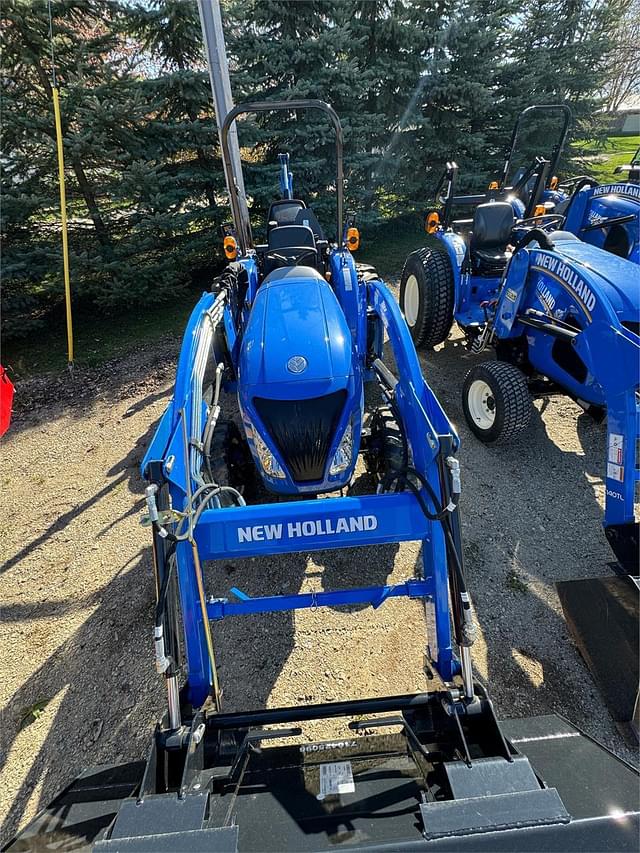 Image of New Holland Workmaster 35 equipment image 3