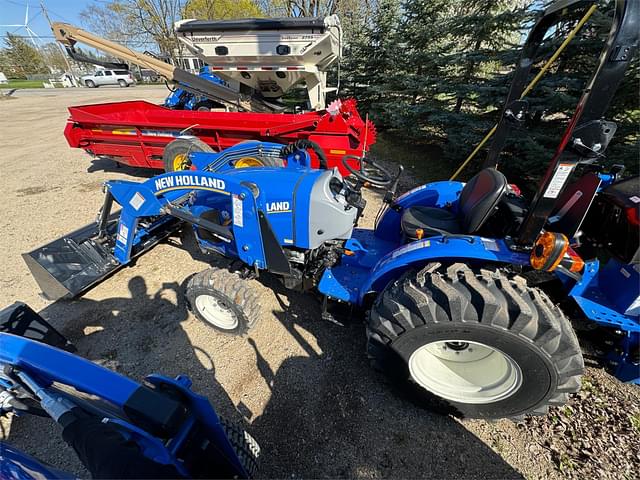 Image of New Holland Workmaster 35 equipment image 1