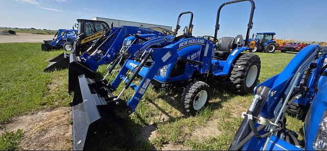 Image of New Holland Workmaster 40 equipment image 1