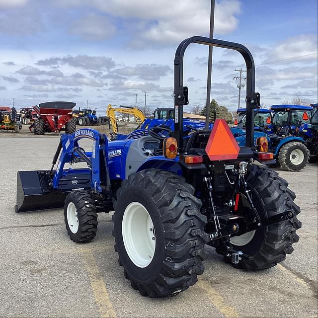 Image of New Holland Workmaster 40 equipment image 4