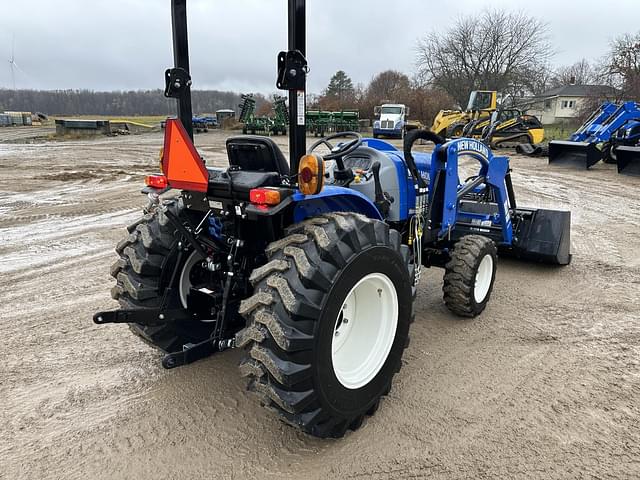 Image of New Holland Workmaster 40 equipment image 4