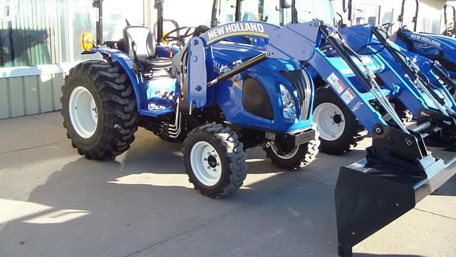 Image of New Holland Workmaster 40 equipment image 1