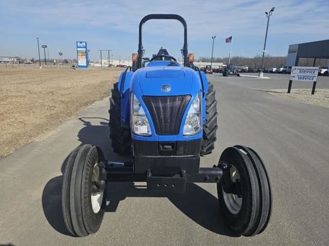 Image of New Holland Workmaster 50 equipment image 2