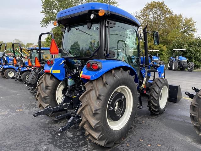 Image of New Holland Workmaster 65 equipment image 2