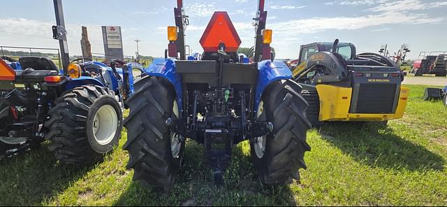 Image of New Holland Workmaster 70 equipment image 4