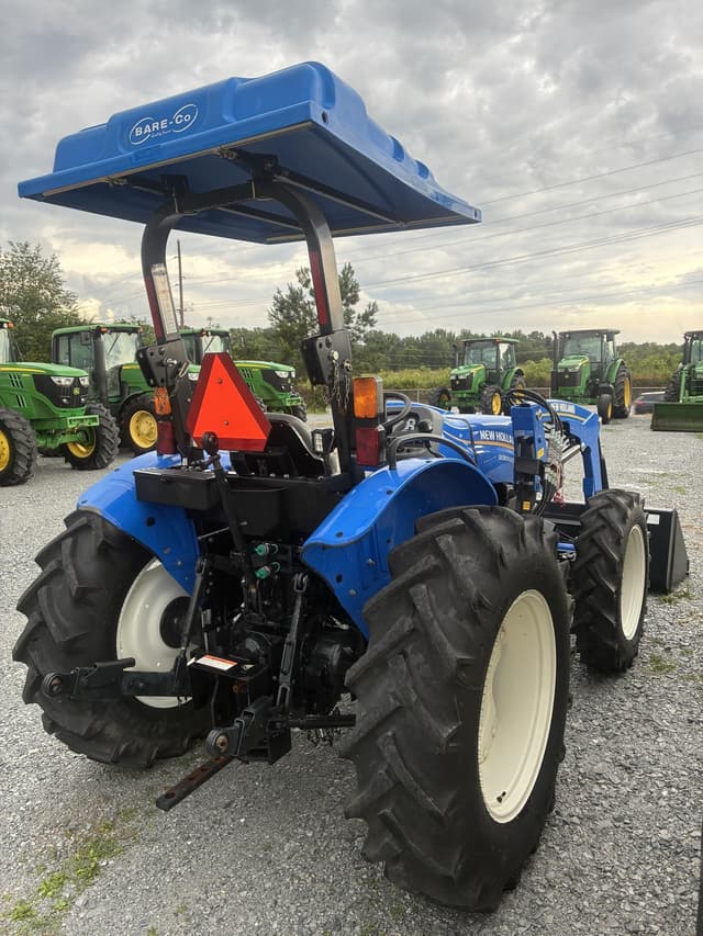 Image of New Holland Workmaster 70 equipment image 4