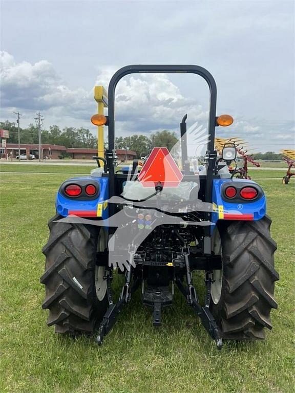 Image of New Holland Workmaster 75 equipment image 4