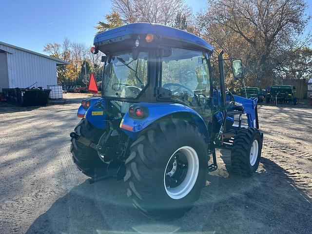 Image of New Holland Workmaster 75 equipment image 4