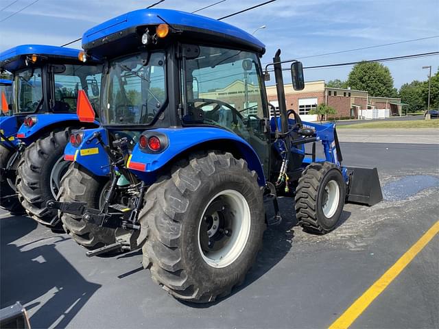 Image of New Holland Workmaster 75 equipment image 2