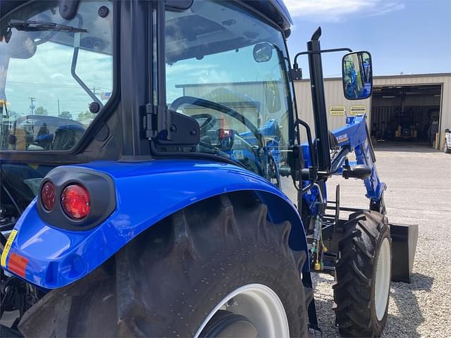 Image of New Holland Workmaster 75 equipment image 3