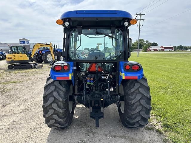 Image of New Holland Workmaster 75 equipment image 3