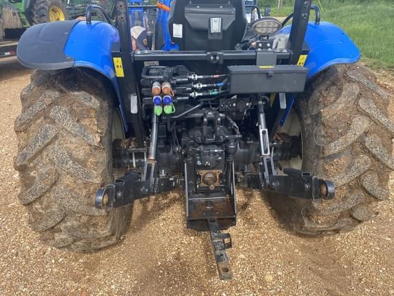 Image of New Holland Workmaster 95 equipment image 4